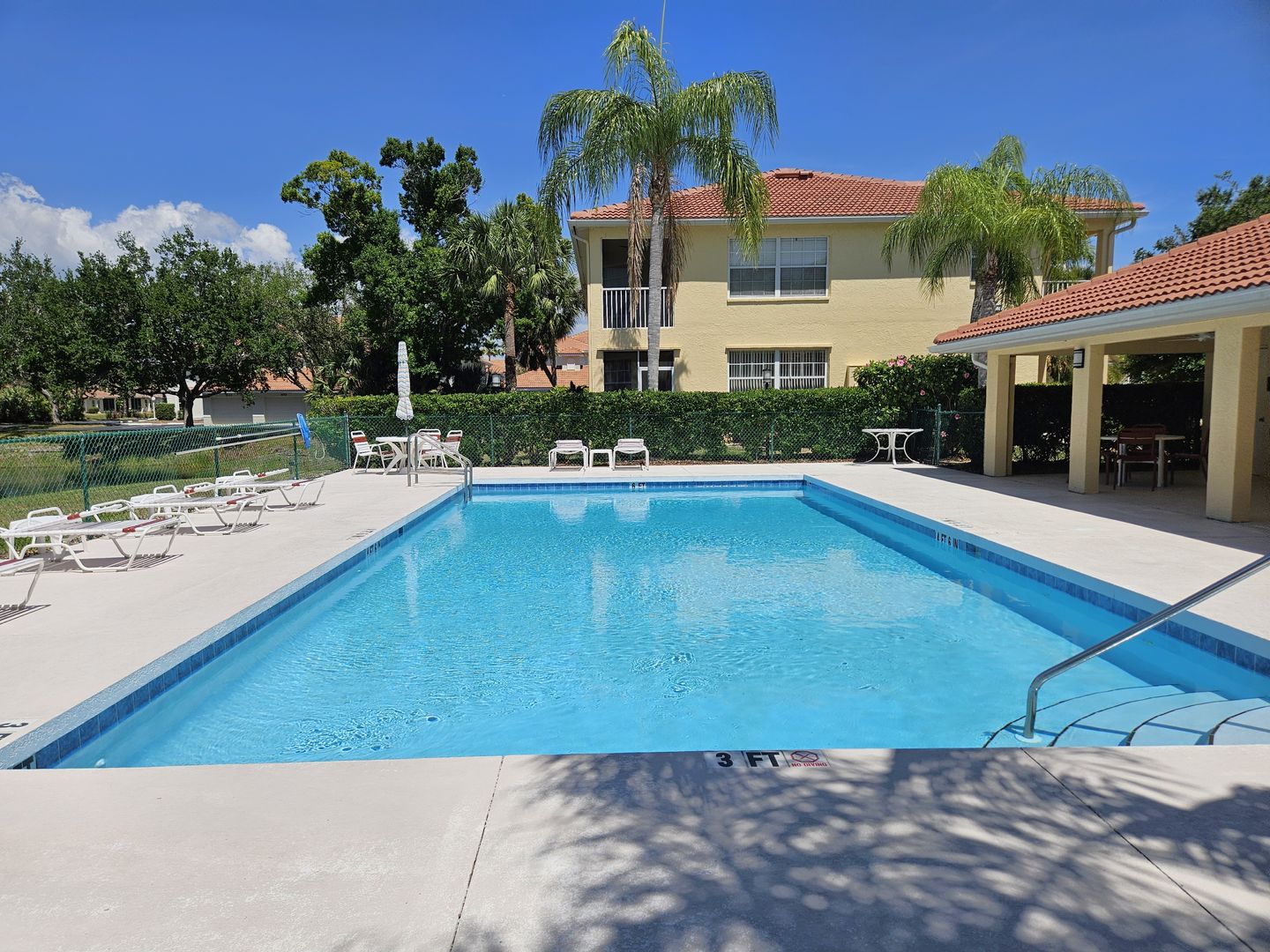 Pool at 904 Casa Del Lago Way #904 (4 of 5)