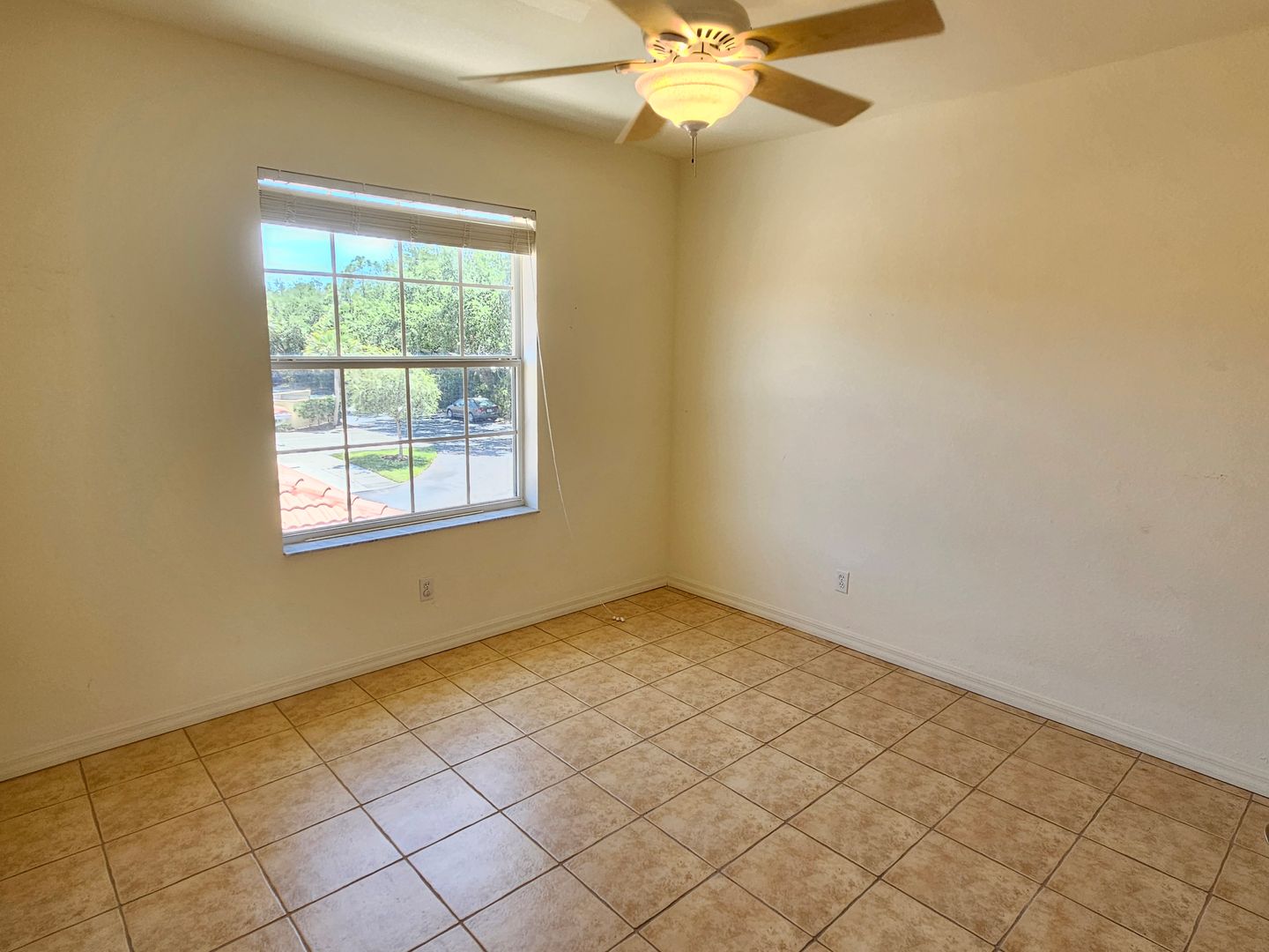 904 Casa Del Lago Way #904 37 of 45