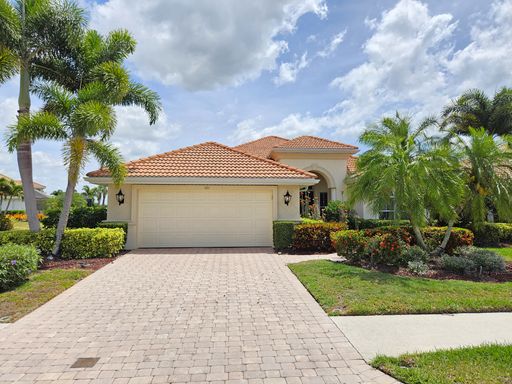 Seasonal Short-Term 4 Bedroom 3 Bathroom Heated Pool Home located in Venetian Golf & River Club! – photo 1