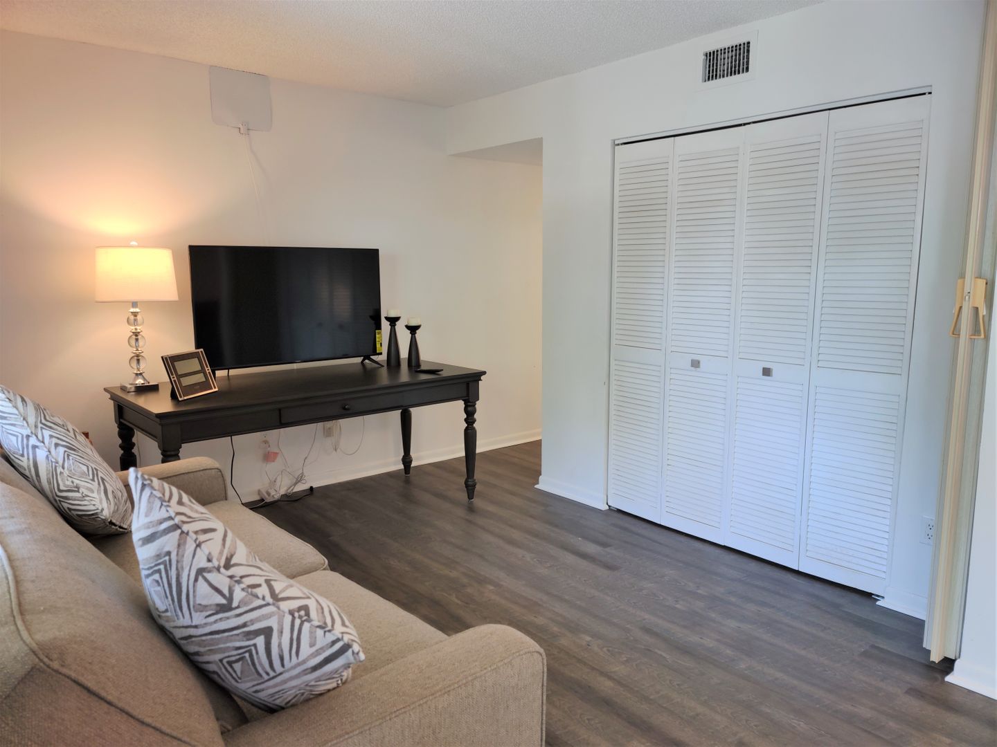 650 Bird Bay Drive E Unit 105 12 of 12