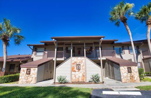 Annual Unfurnished 2 Bed 1 Bath Second Floor Condo located in Par Four at Capri Isles! – photo 1