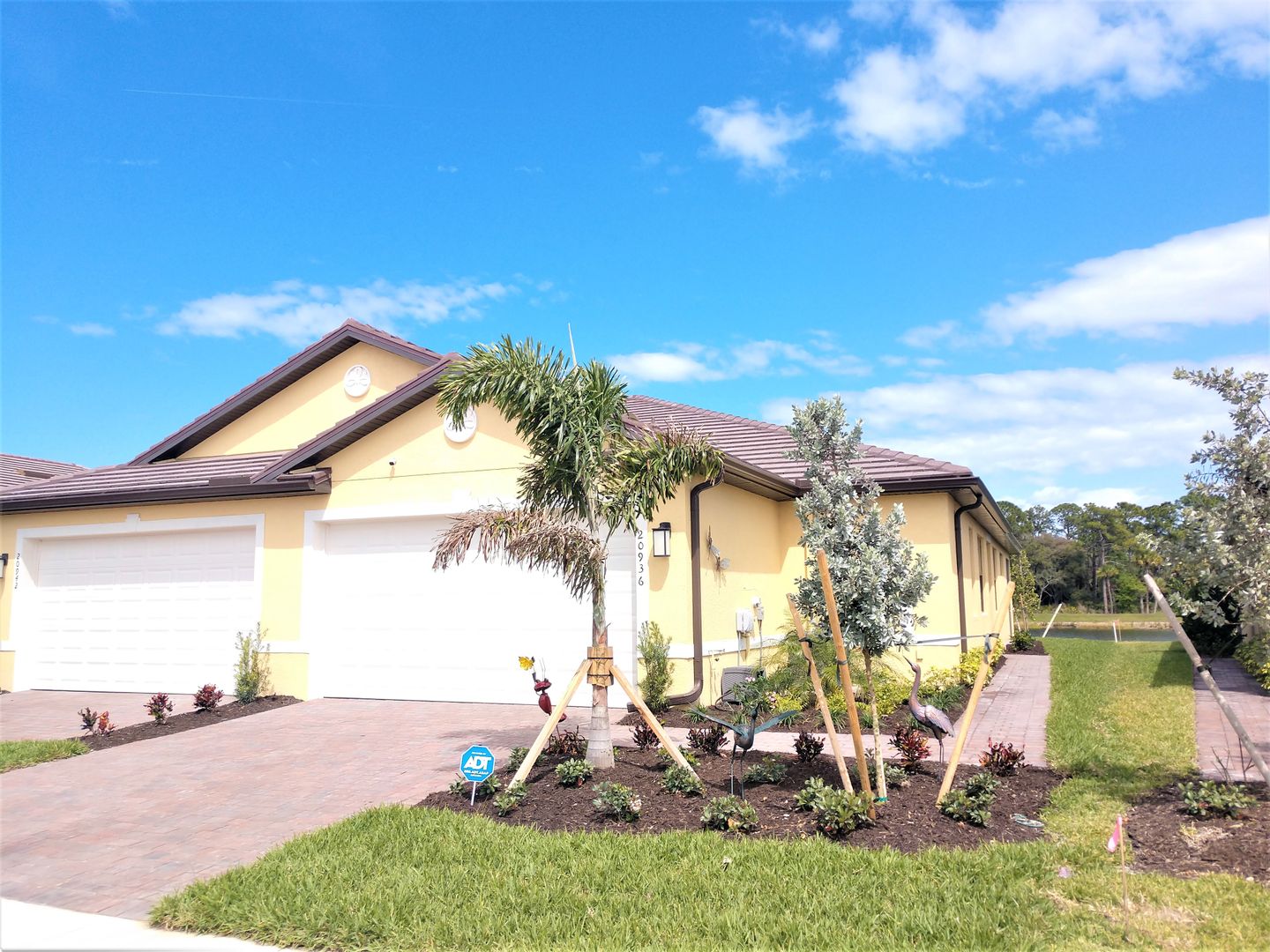 Venice House: 20936 Fetterbush Place