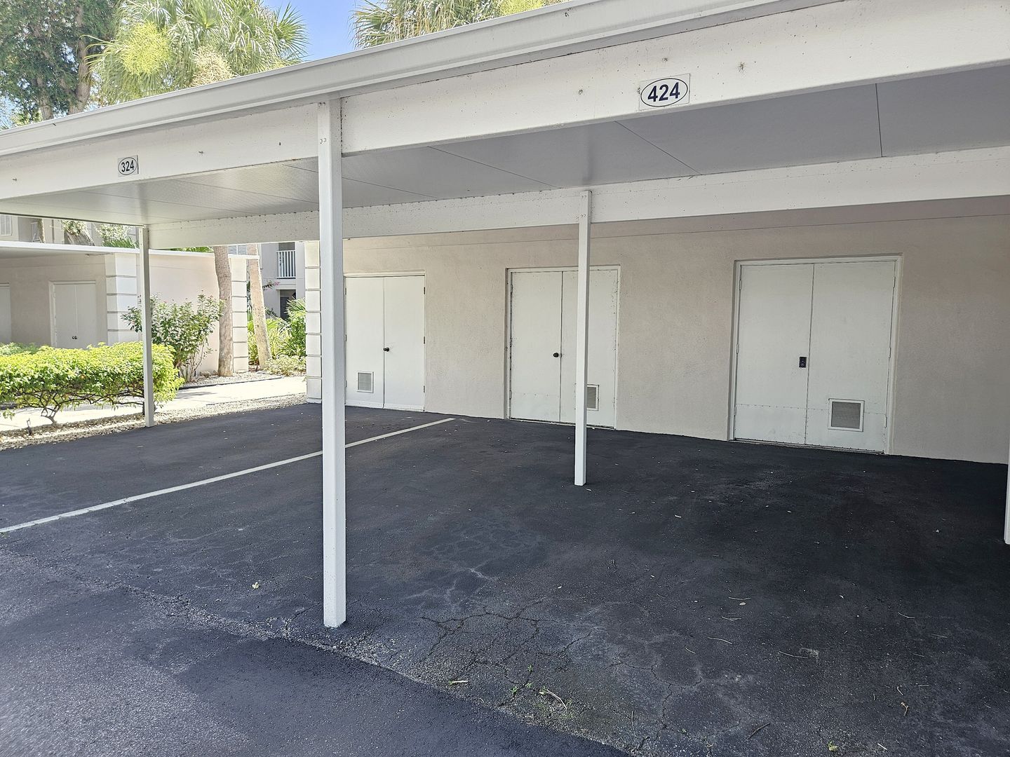 Parking at 437 Cerromar Lane #424 - Seasonal Short-Term