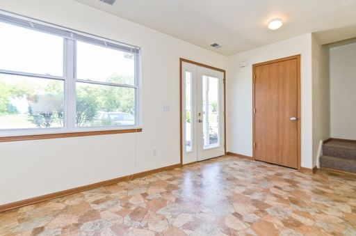 Spacious 4 Bedroom 2 Bath Townhome!