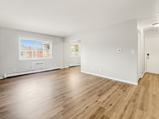 Newly Renovated 2 Bedroom on Top Floor!