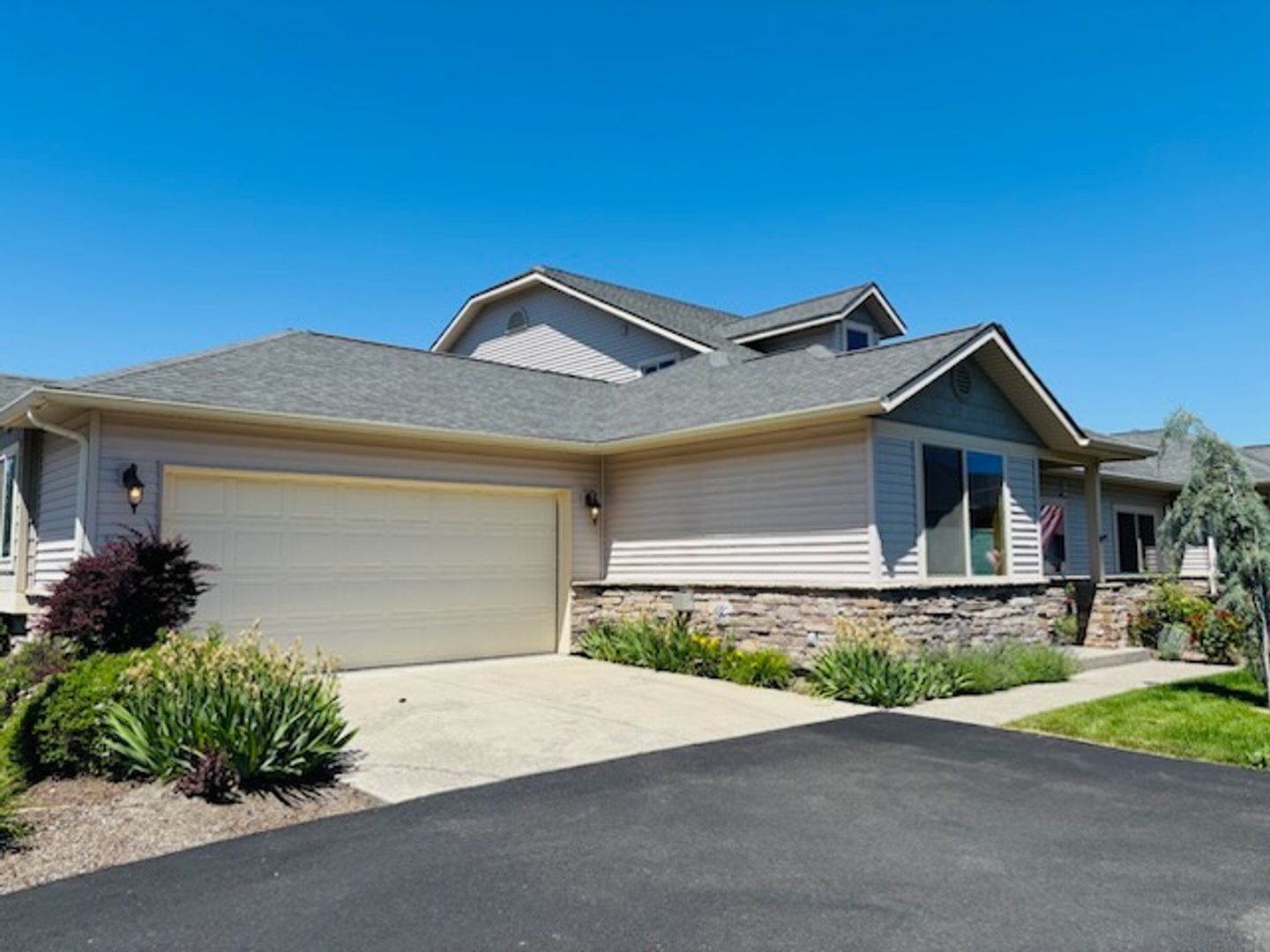 Post Falls House: 1337 Mordyl Loop