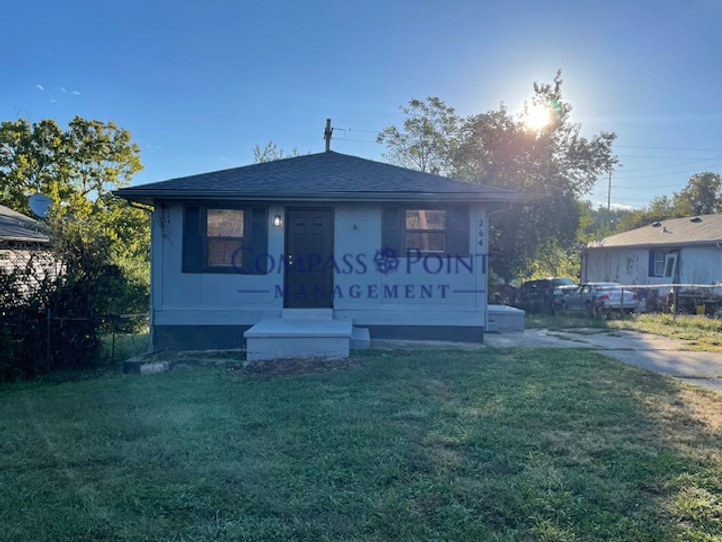 Lexington House: 264 Driscoll Street