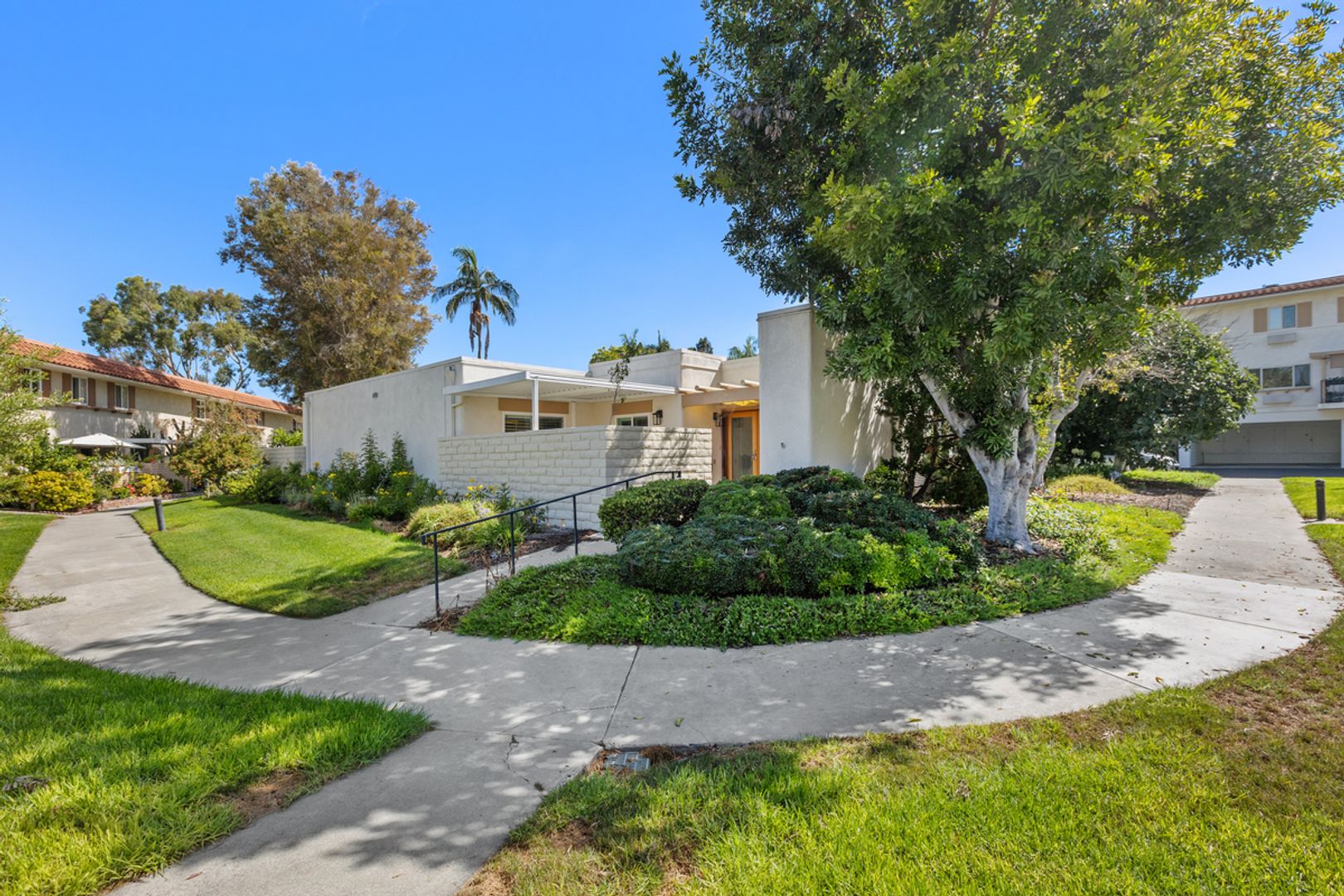 Laguna Woods Condo: 2322-D Via Puerta