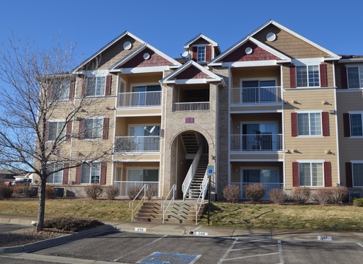 Spacious Pet Friendly 2bd/2ba Condo with Garage! – photo 1