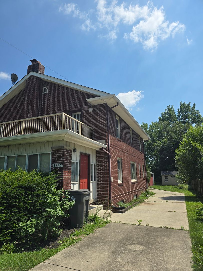 Indianapolis Apartment: 1637 Lawrence Ave & 1639 Lawrence Ave