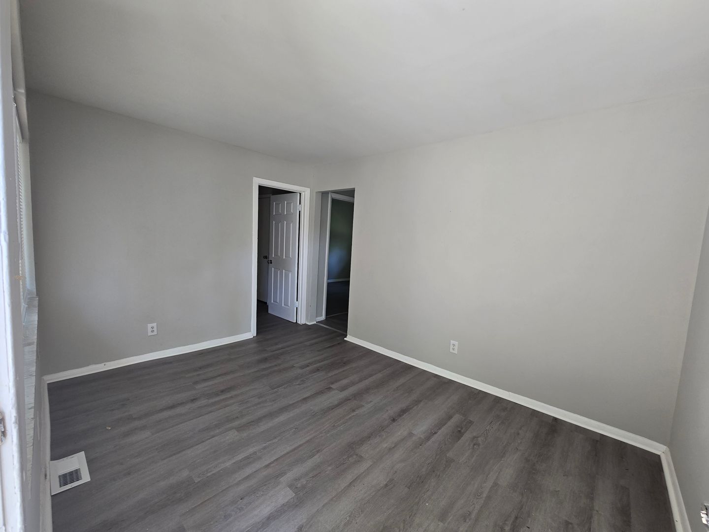 2648 E Bradbury Ave 5 of 8