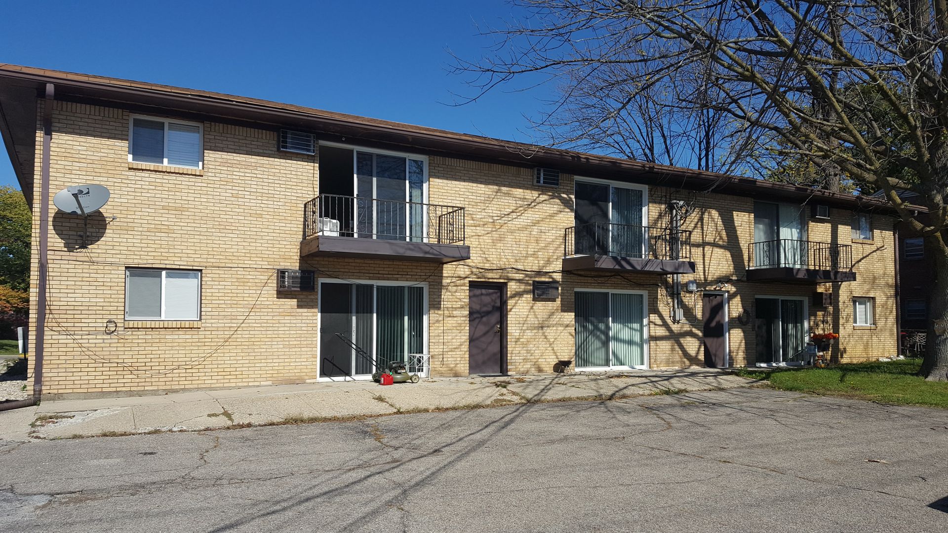Indianapolis Apartment: 5921 W. 25th St