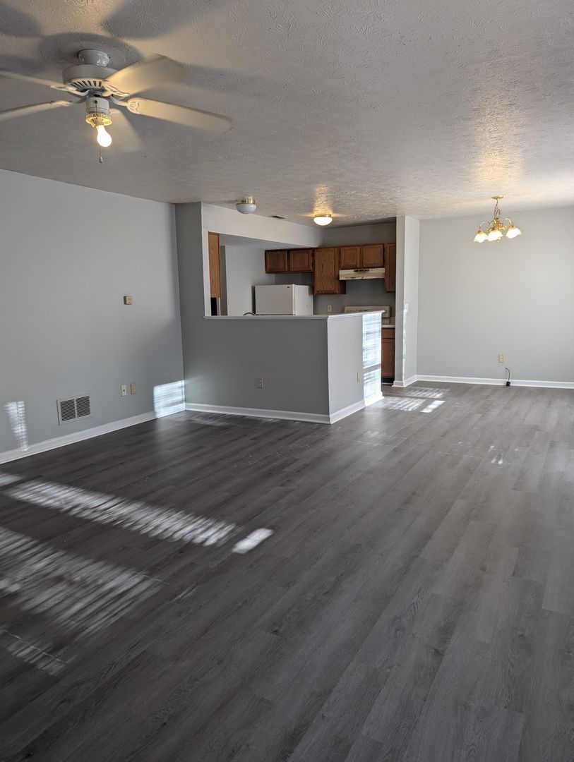 3024 Percheron Lane 2 of 11