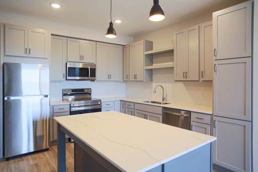 OPEN CONCEPT ONE BEDROOM WITH PATIO ON CLUB LEVEL - UNIT E – photo 1