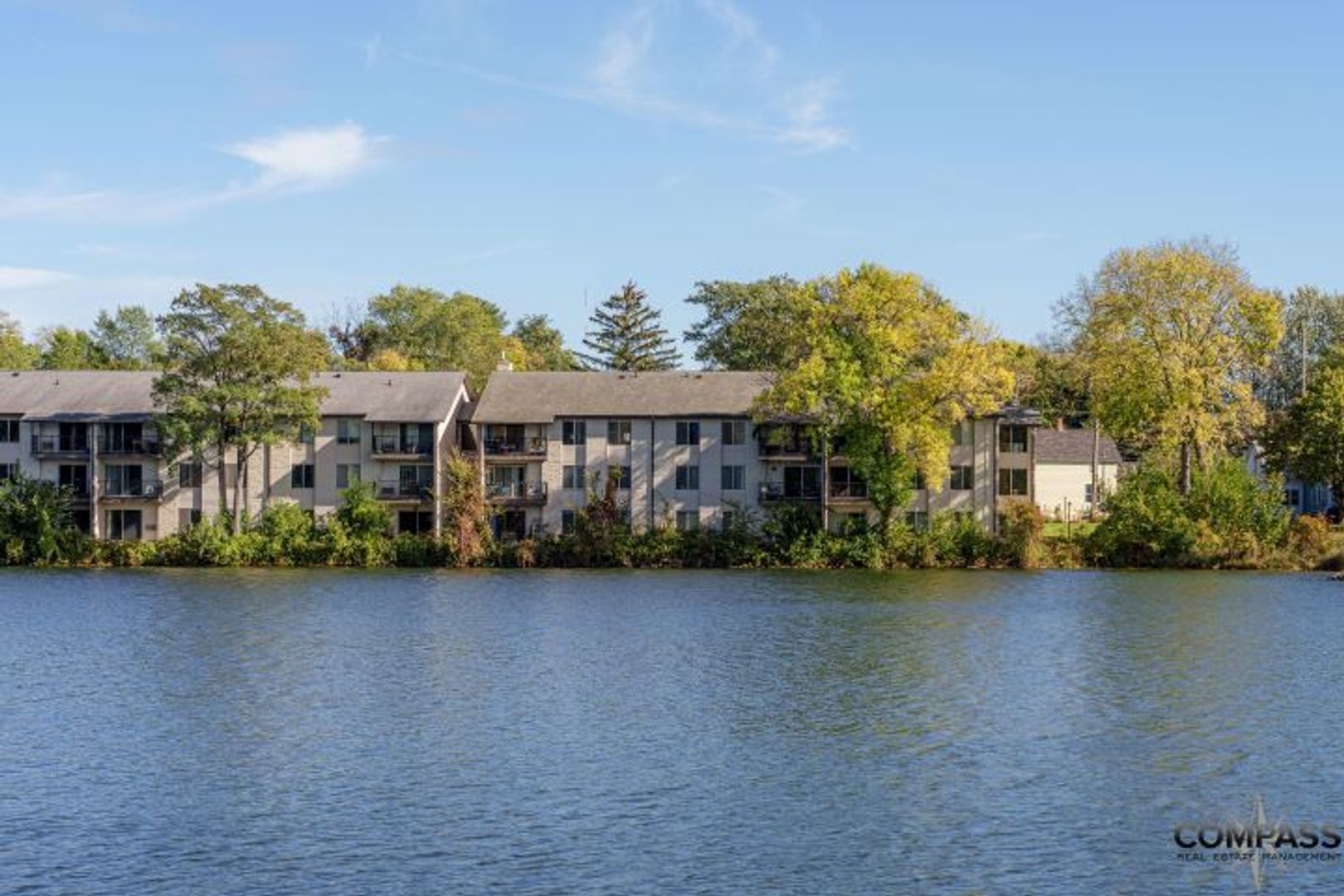 Eau Claire Apartment: 716 W Grand Ave