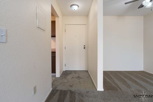 *SCHOOL YEAR LEASE TERMS NOW AVAILABLE* – photo 1