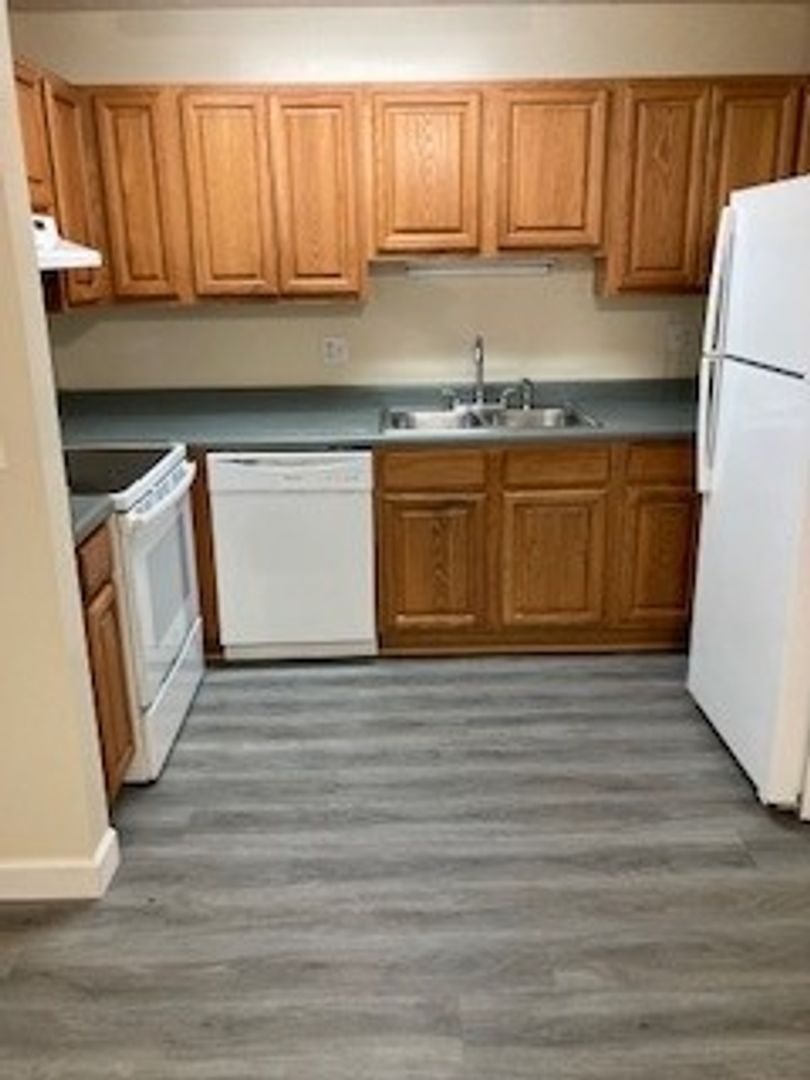 Pigeon Forge Apartment: 3180 Hickory Drive