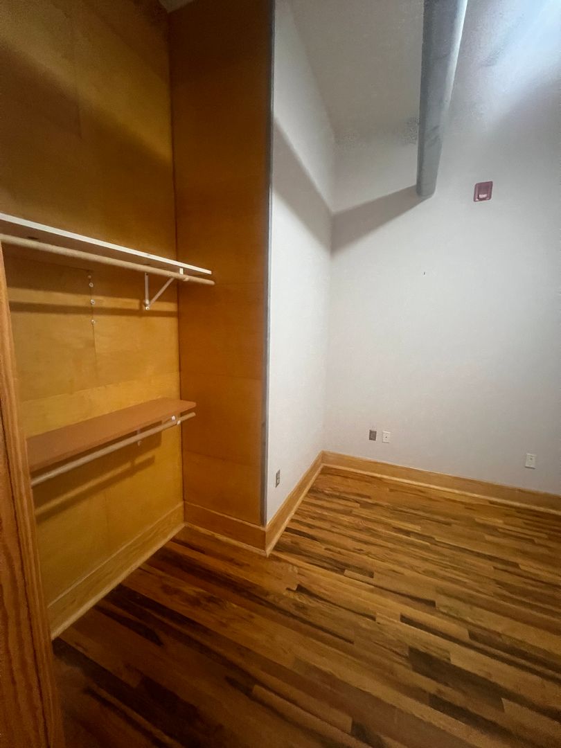 Knoxville Apartment: 112 S Gay Street