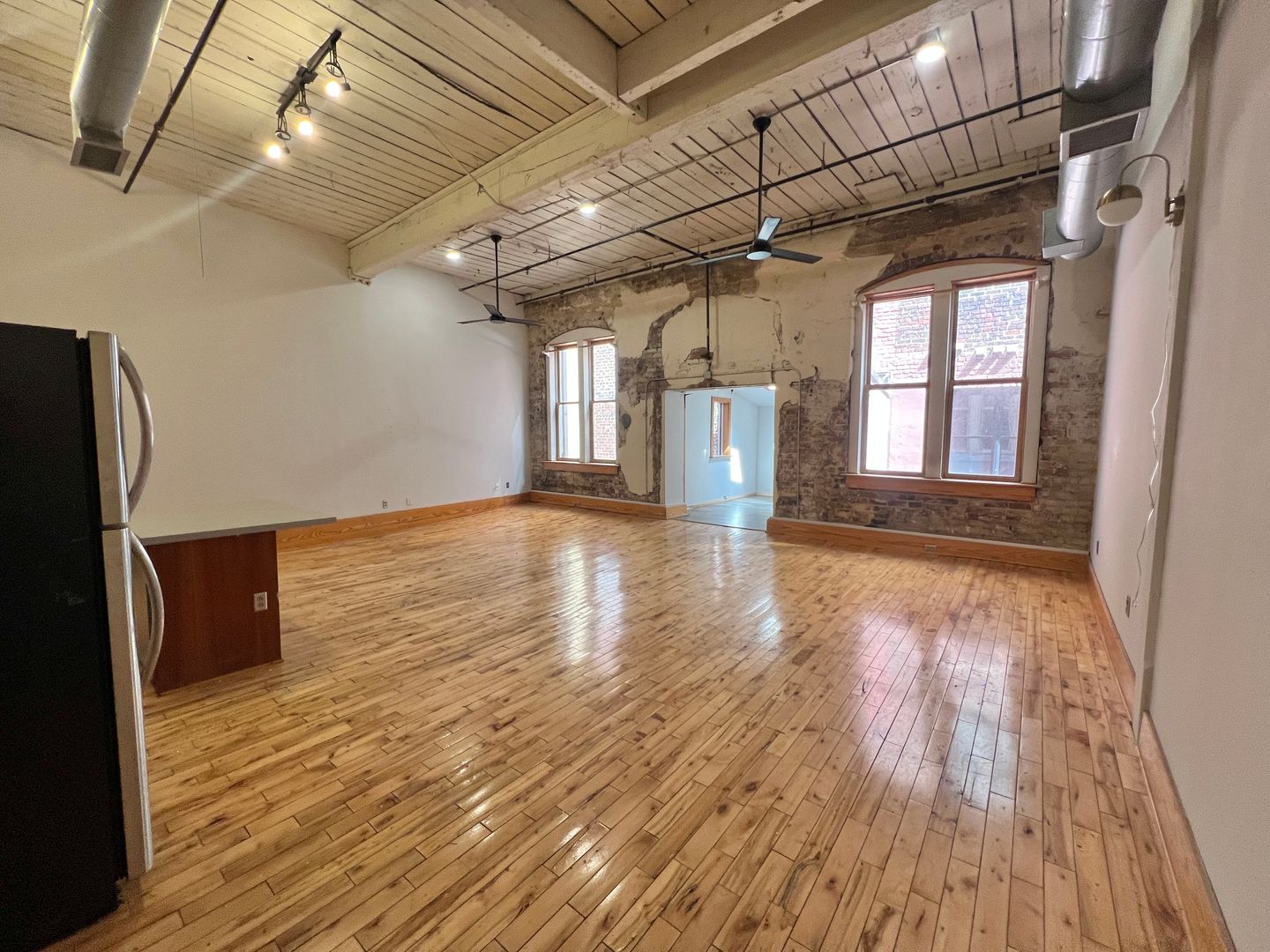 Knoxville Apartment: 112 S Gay Street