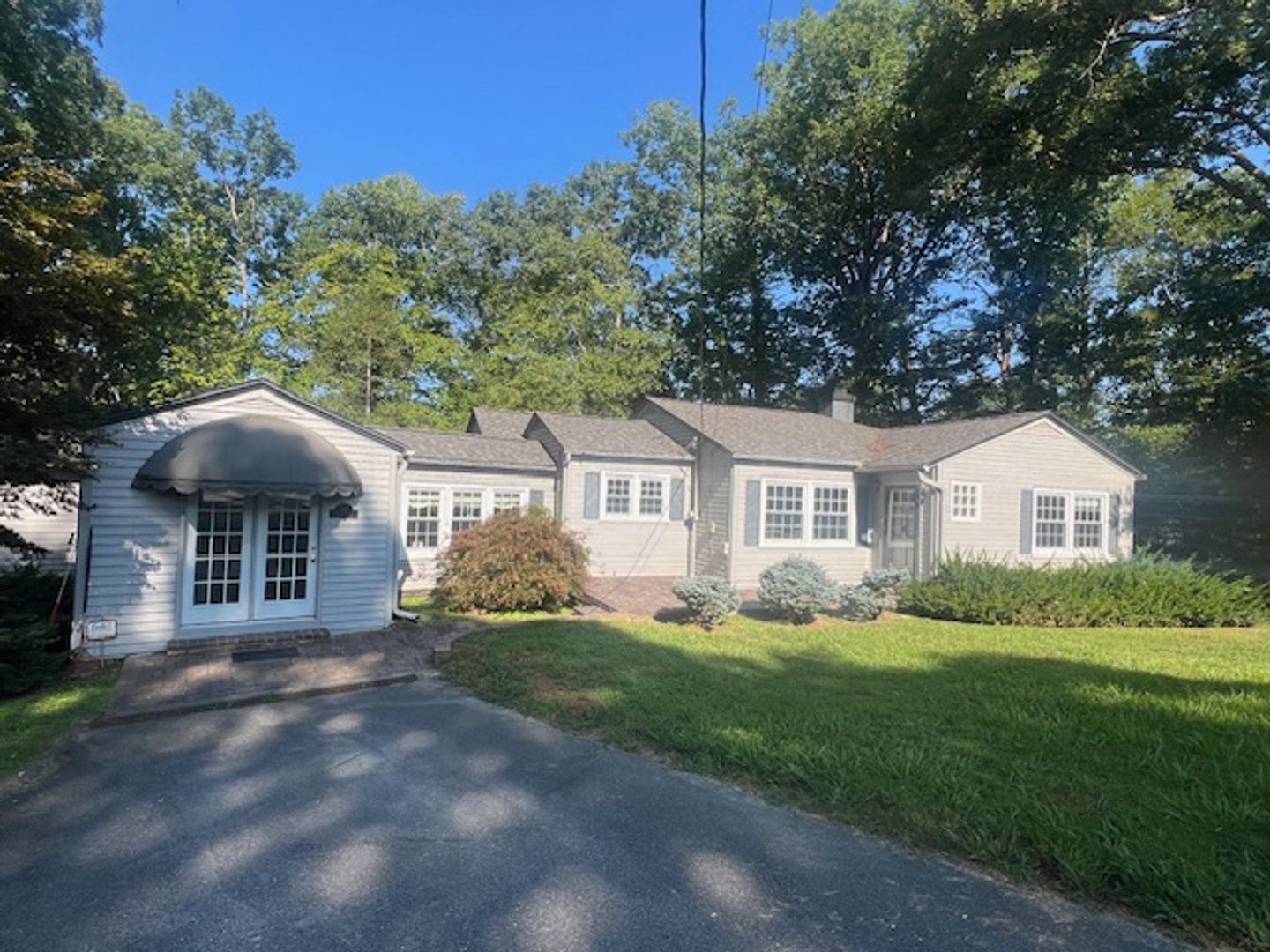 Sevierville House: 115 Reese Rd