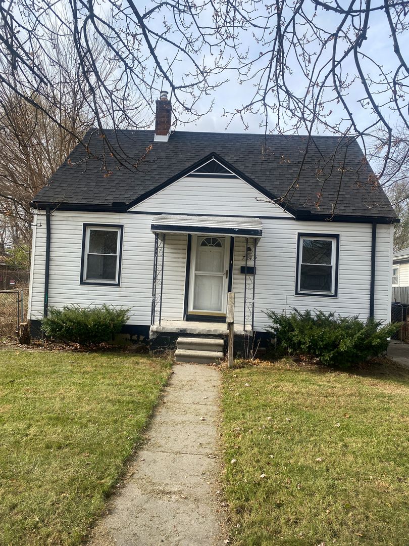 Detroit House: 7249 Chatham