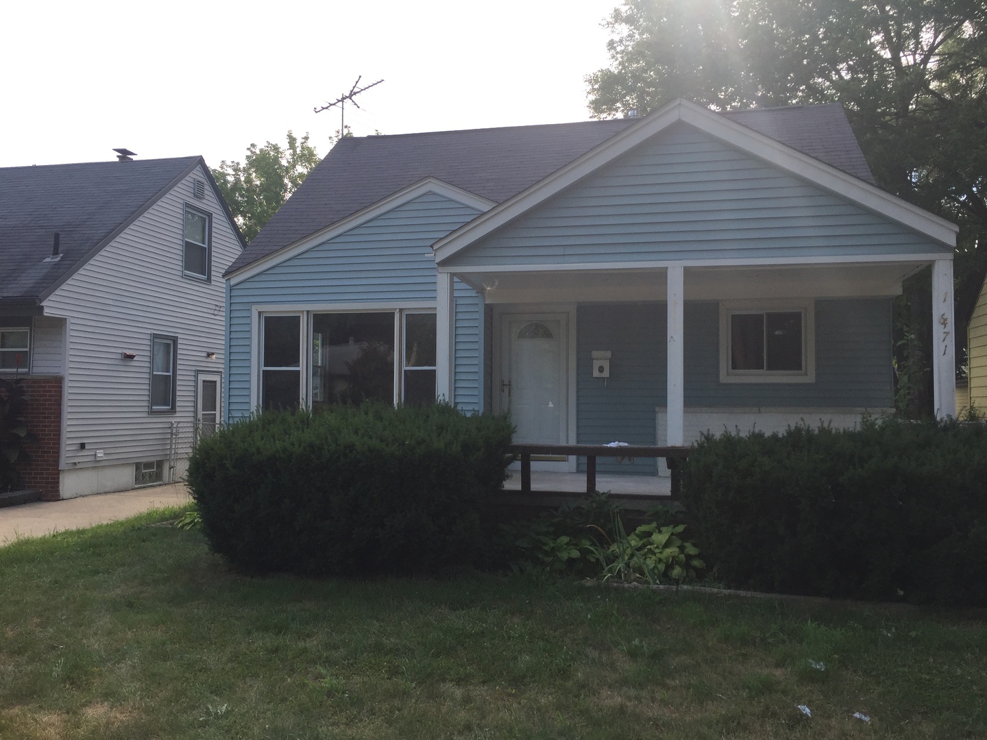 Redford House: 19471 Denby