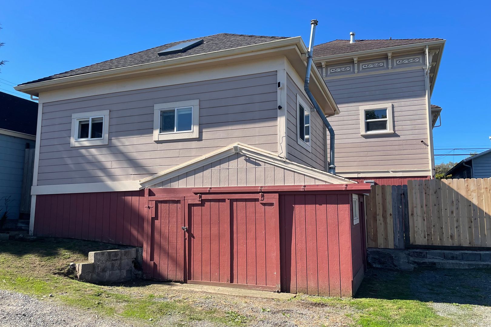 Eureka House: 1329 E St Unit 3