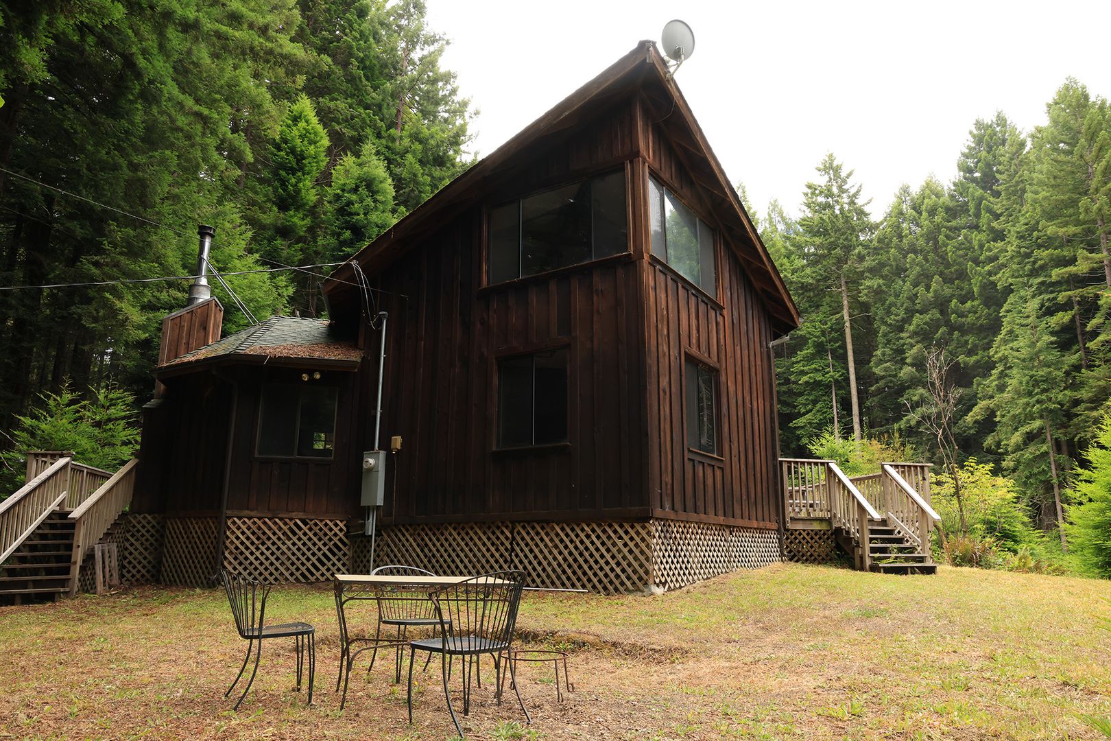 Kneeland House: 4452 Greenwood Heights Rd