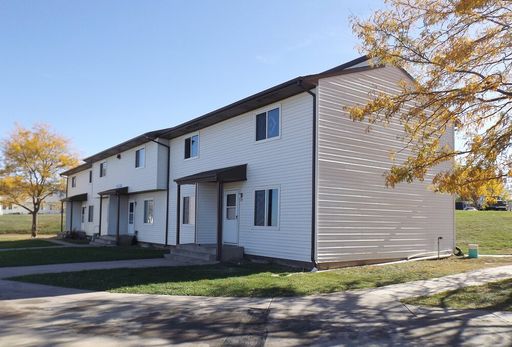 Pleasant Hills Village 3 Bedroom – photo 1