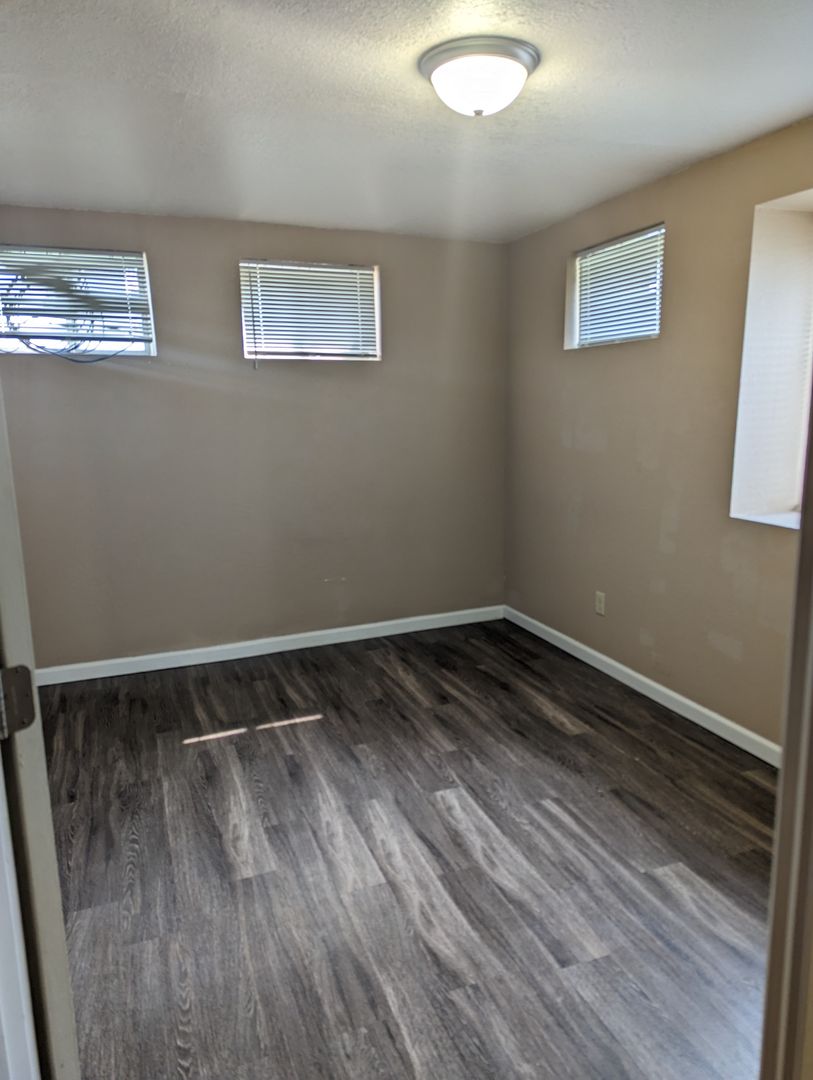 RAPID CITY Apartment: 504 CLARK ST