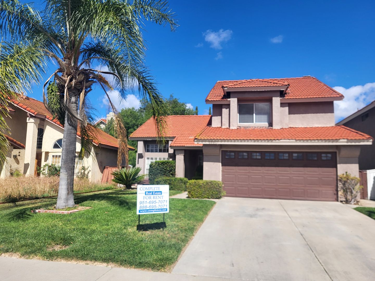 Murrieta House: 39917 Chippewa Circle