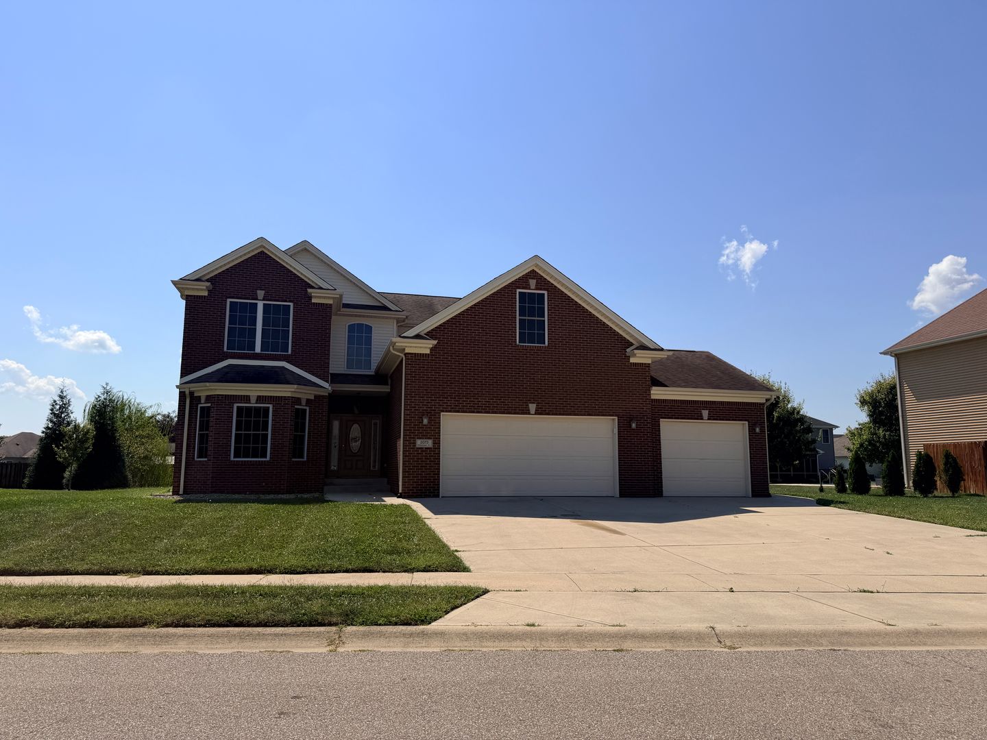 Columbus House: 2073 Pawnee Trl
