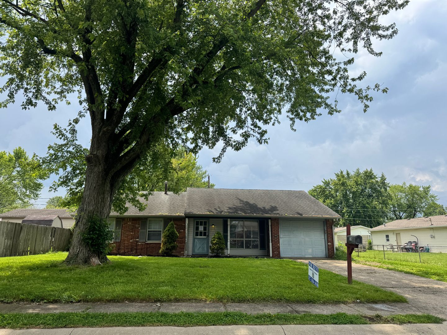 New Whiteland House: 119 Northlane Dr.