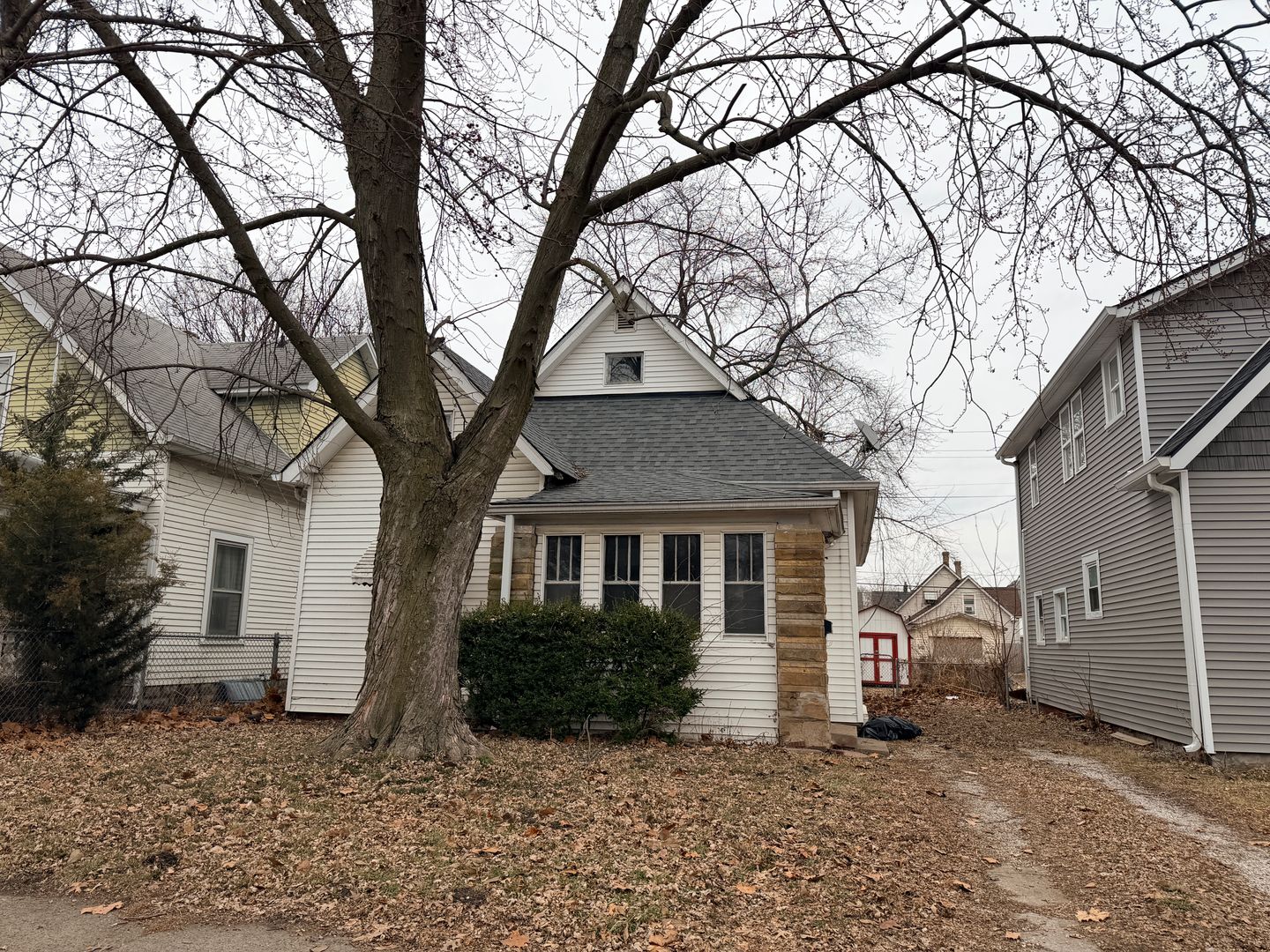 Indianapolis House: 71 N Warman Ave
