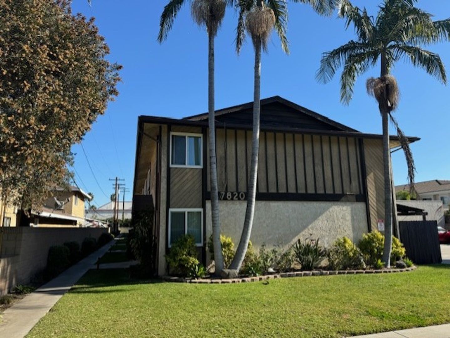 ARTESIA Apartment: 17820 ALBURTIS AVE
