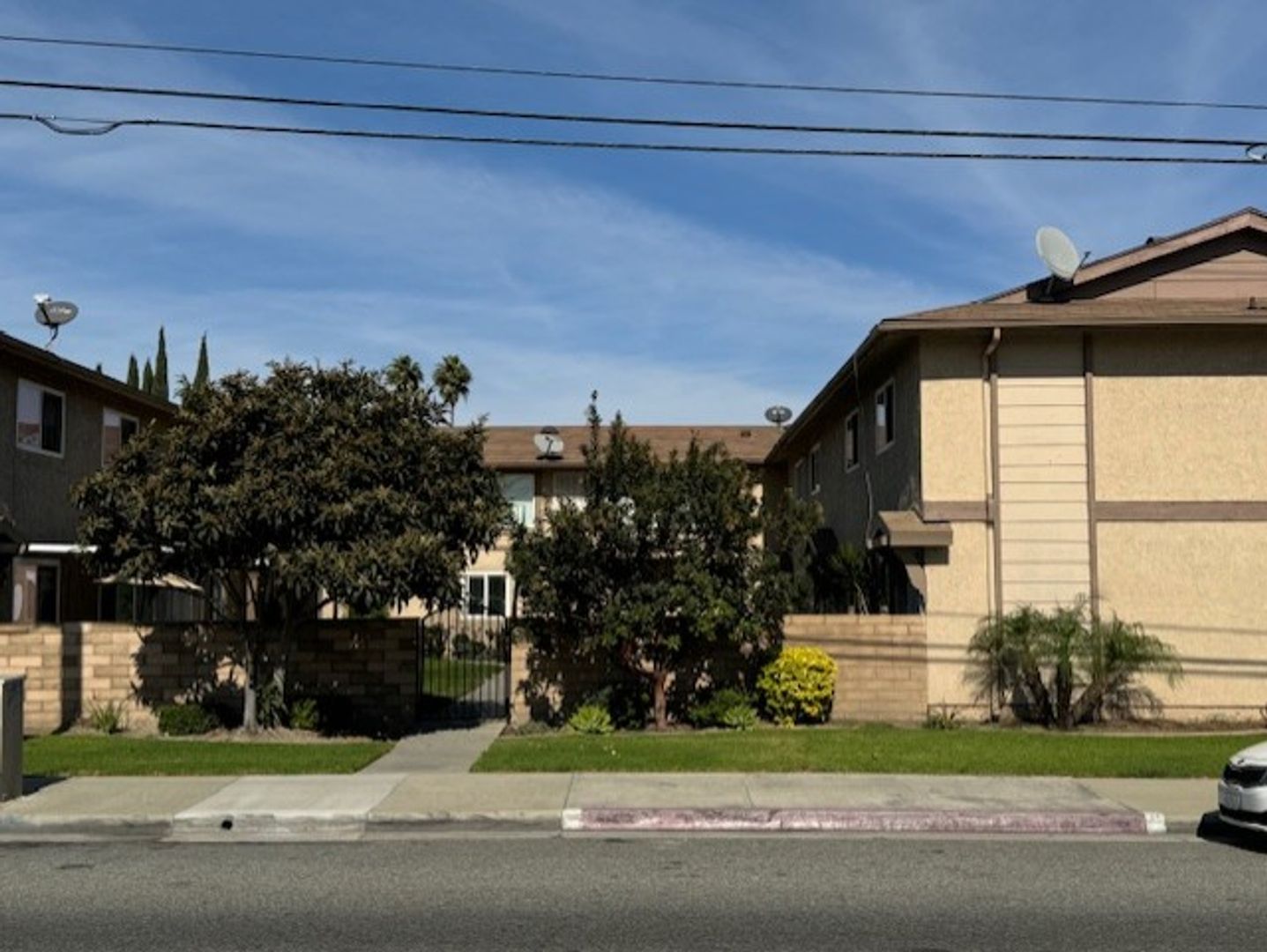 NORWALK Apartment: 11305 ALONDRA BLVD