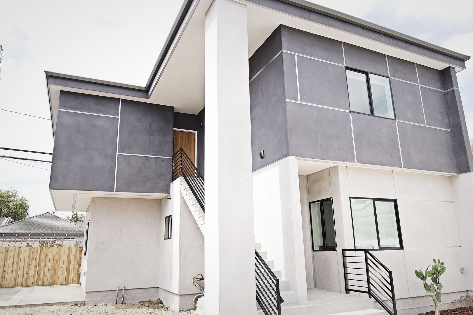 LONG BEACH Apartment: 2291 TERMINO AVE