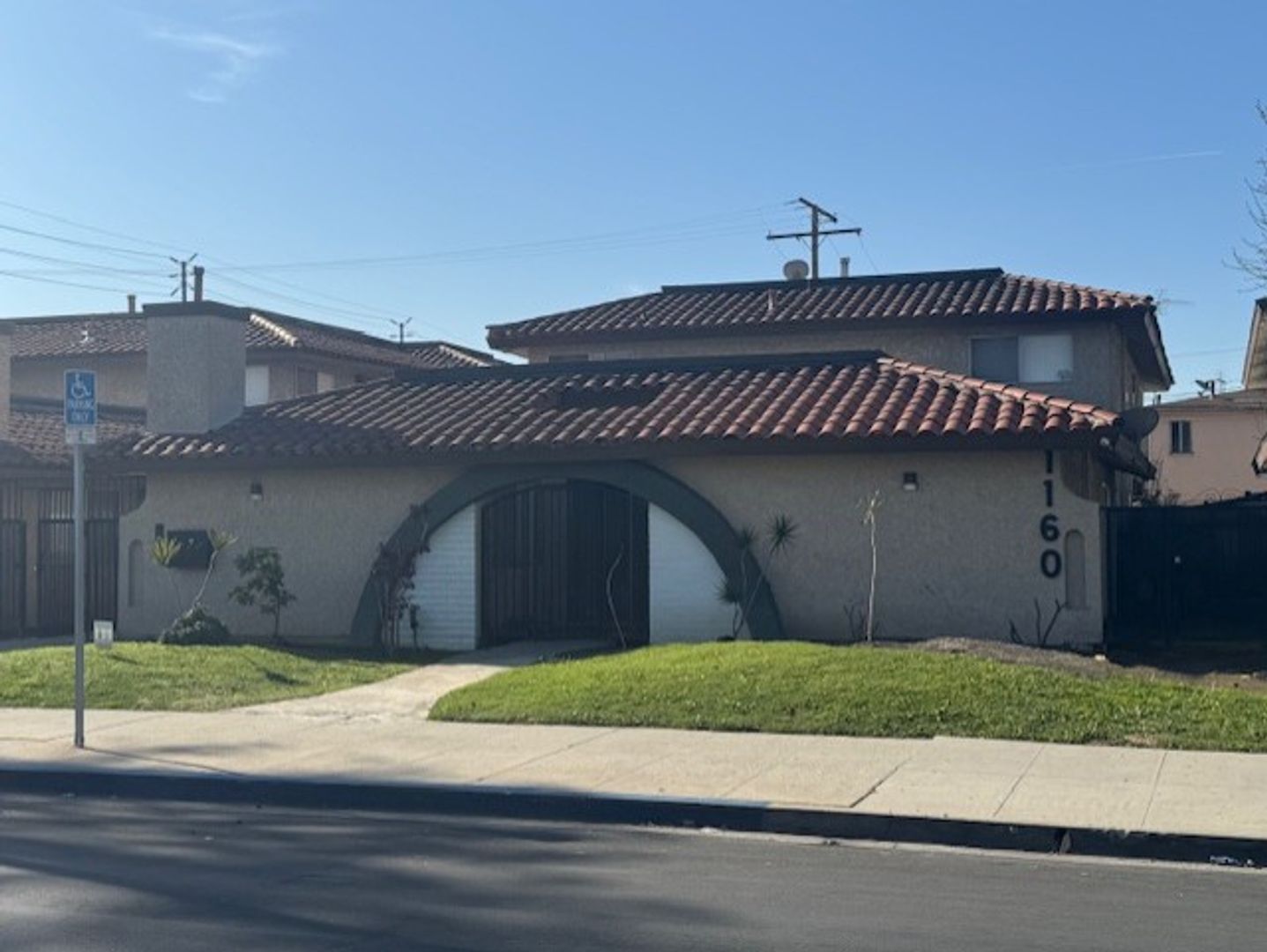 LONG BEACH Apartment: 1160 E SOUTH ST