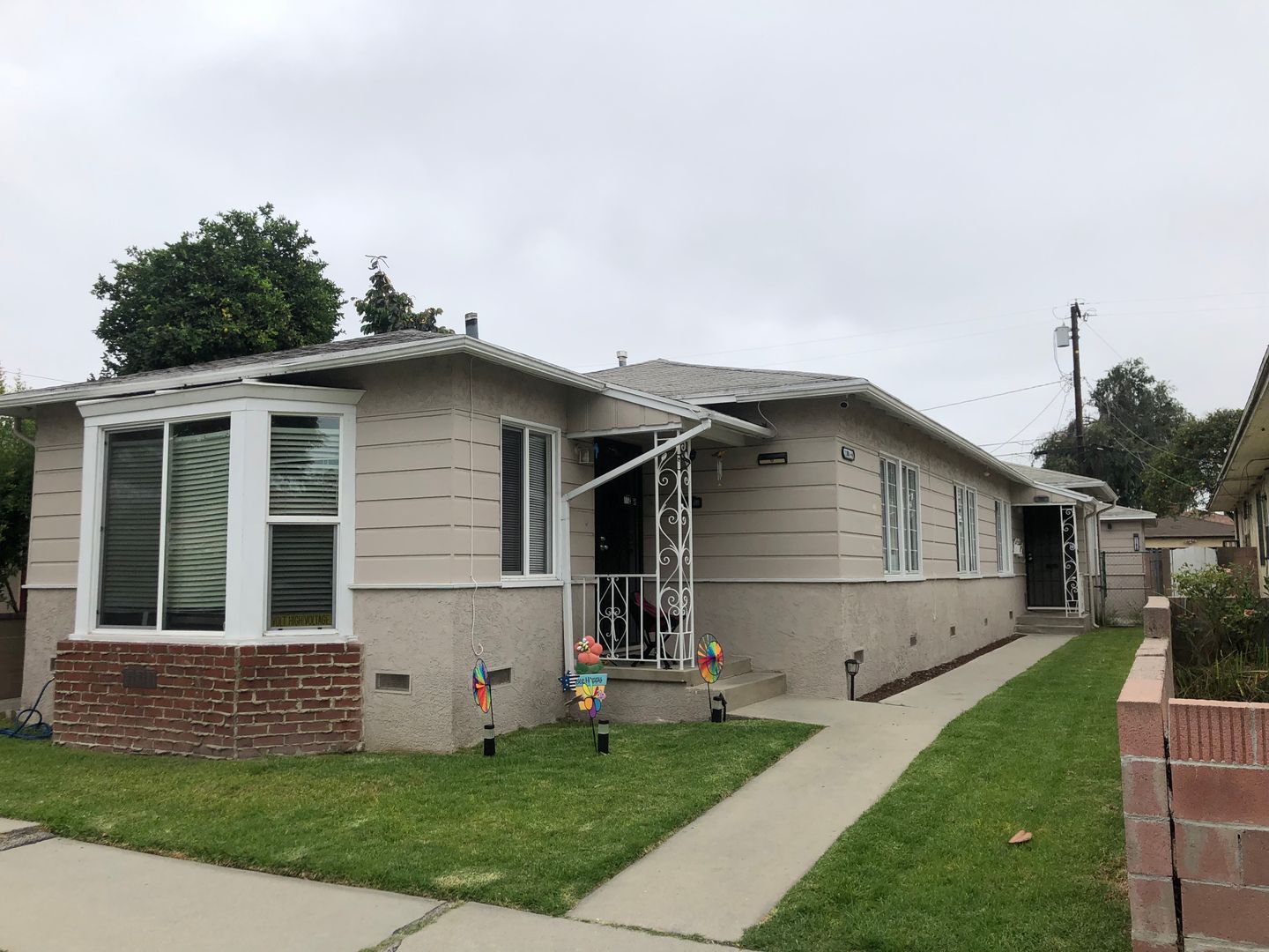 LONG BEACH Apartment: 110-112 E SCOTT ST