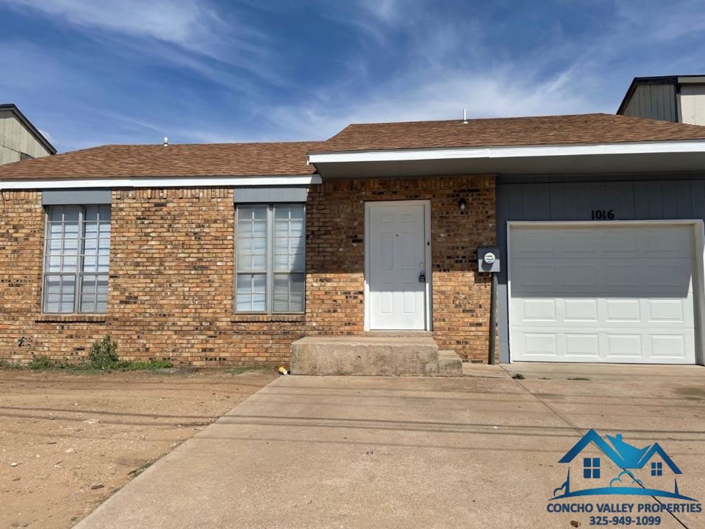 San Angelo House: 1016 Glenna