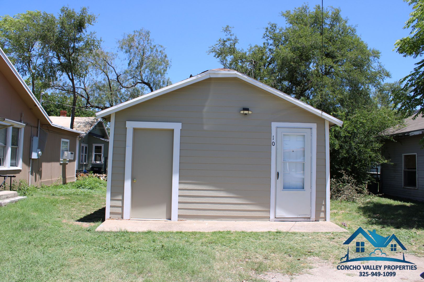 San Angelo House: 10 South Van Buren