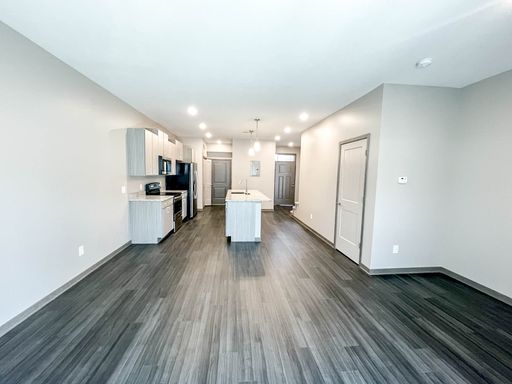 Modern 2BR/2.5BA – photo 1