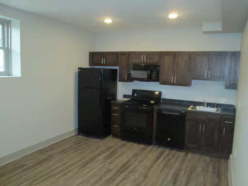 Madison Flats - Newly renovated and close to Wesleyan College! – photo 1