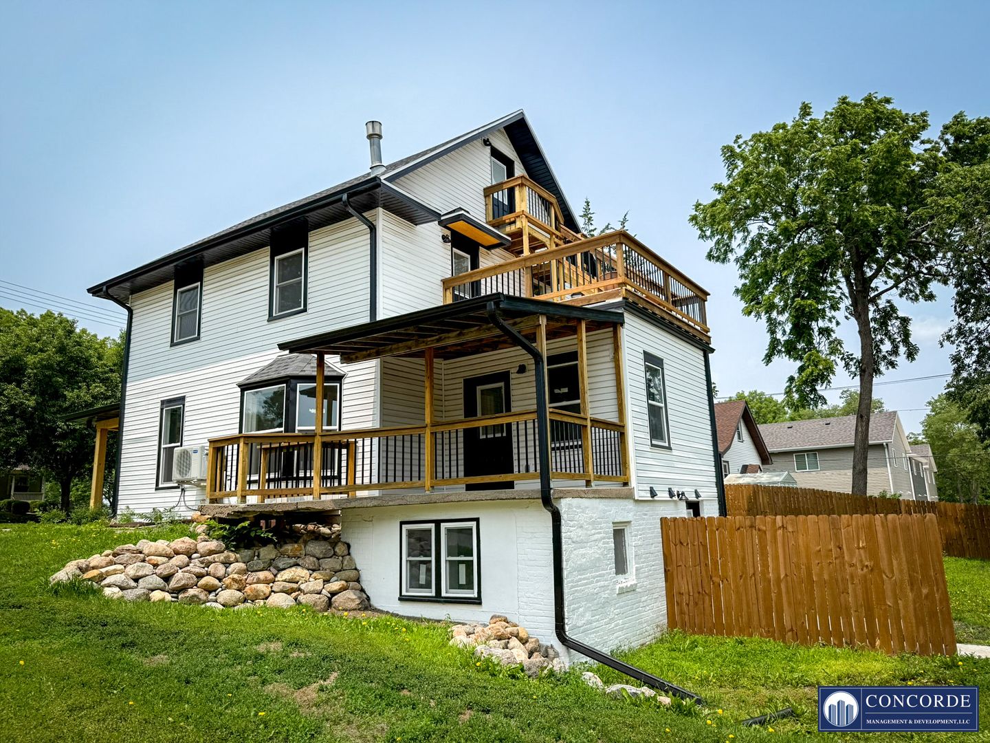 Lincoln Apartment: 3210 So. 48th St.