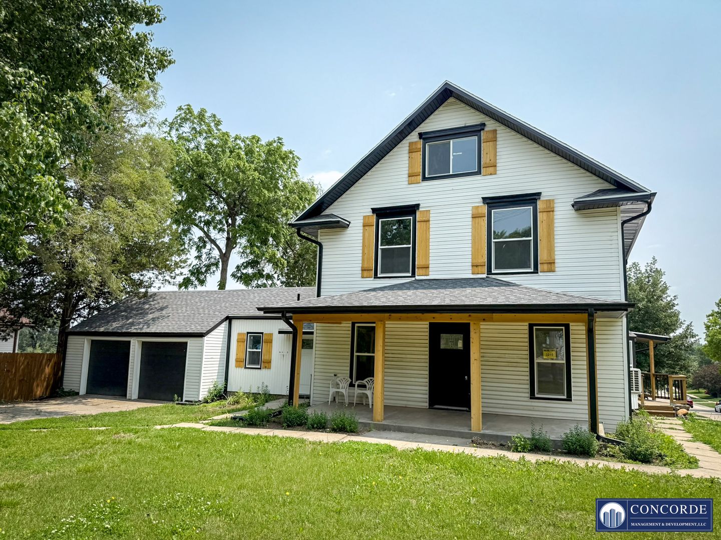 Lincoln Apartment: 3210 So. 48th St.