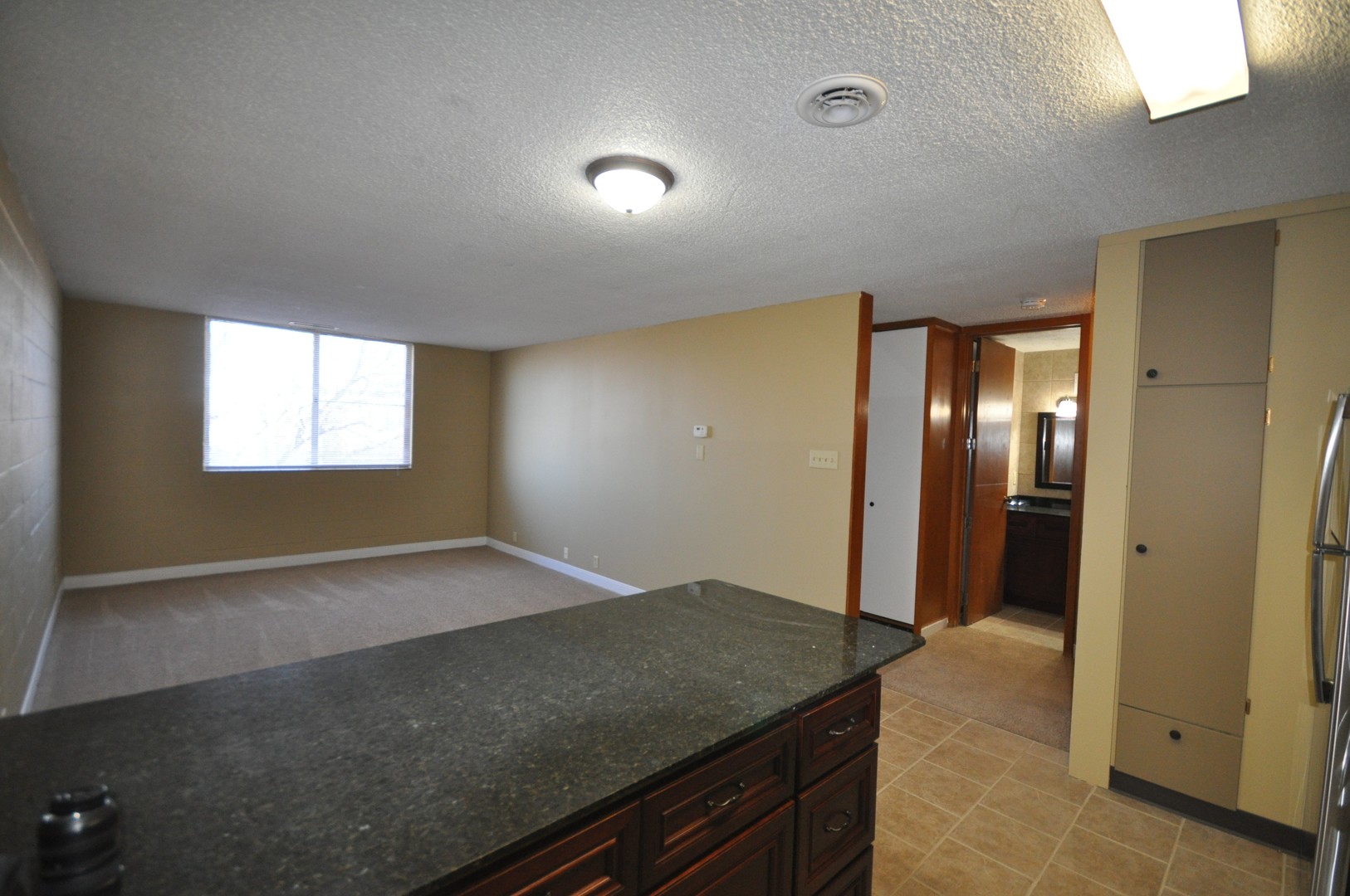 Lincoln Apartment: 1801 J St.