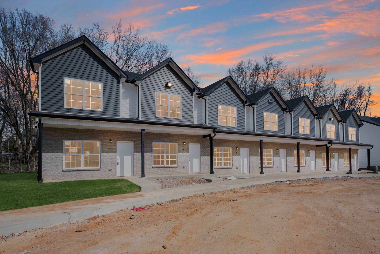 Clarksville Apartment: 2500 Tiny Town Rd