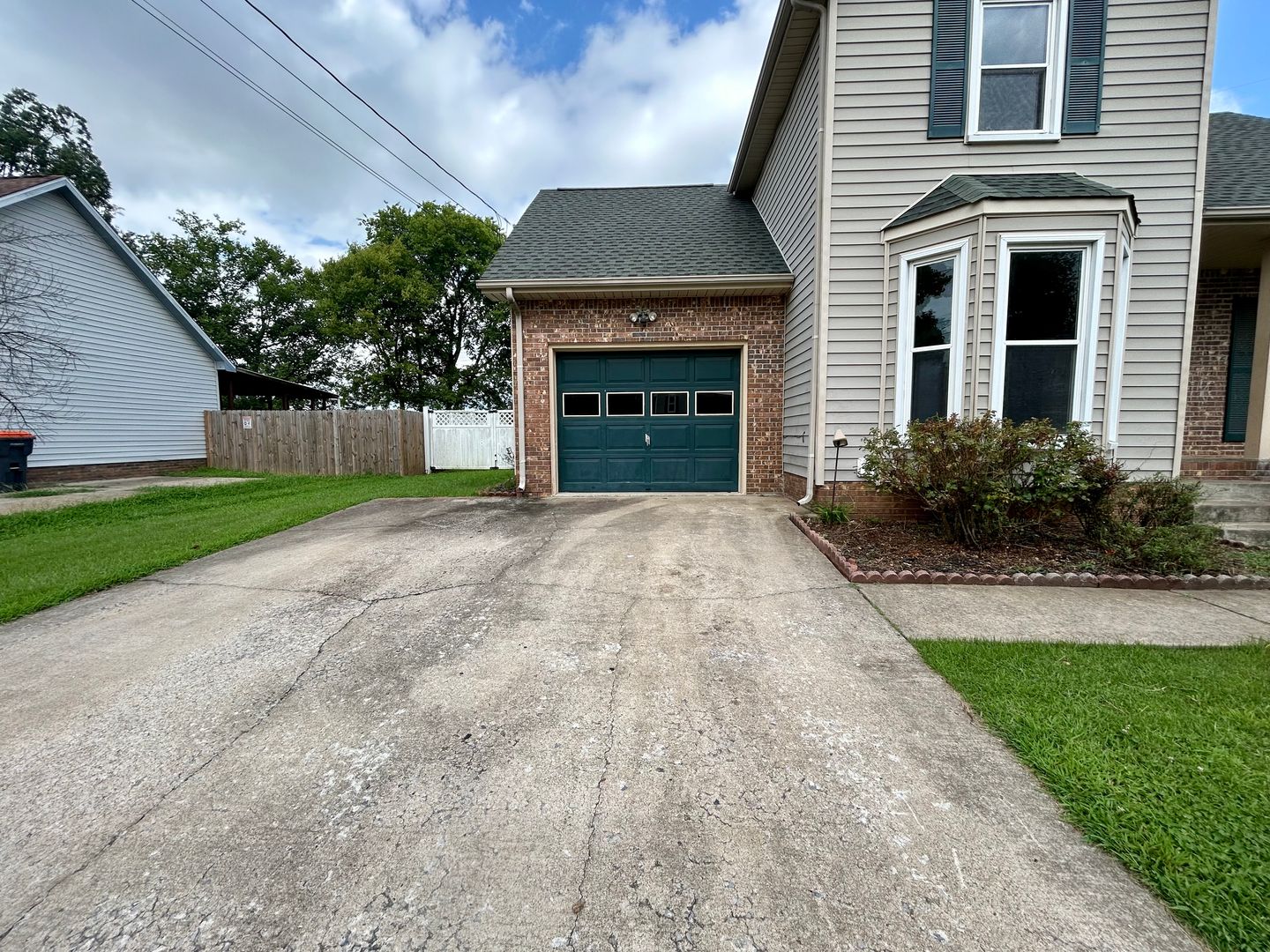 1225 Cobblestone Lane 4 of 12