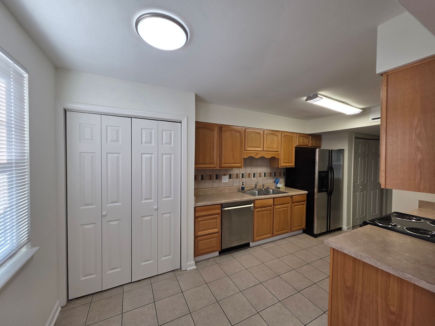 4 Bedroom Townhome in River Plantation | Pool, Tennis, Water Included 3 of 12