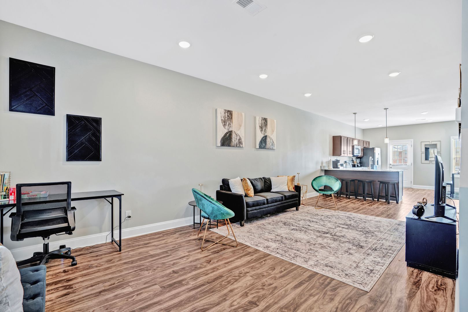 Clarksville Condo: 541 New South Dr